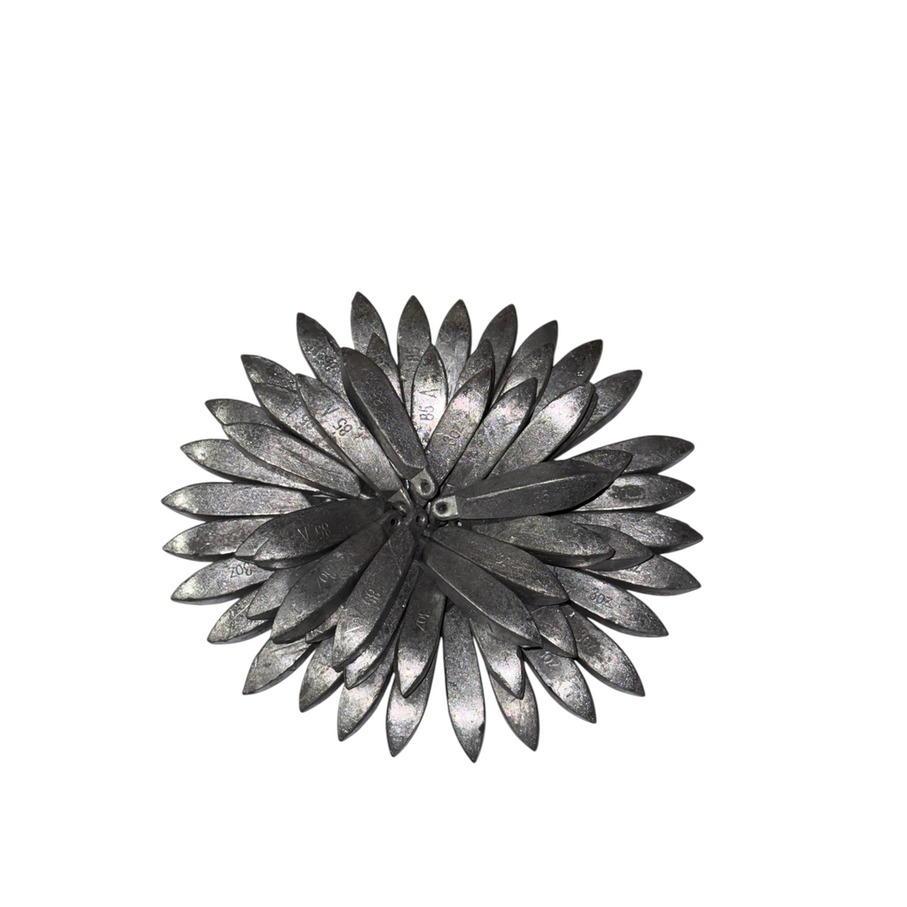 Rivernsea 43 piece set of 4oz lead snapper fishing sinkers with smooth CNC finish and eyelets arranged in a circle